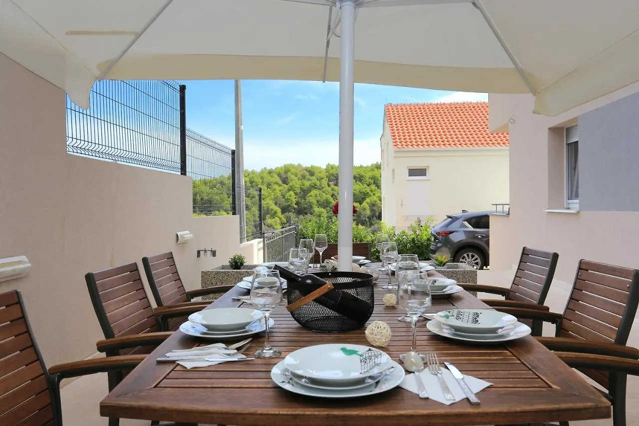 Holiday House Villa Adriana Trogir