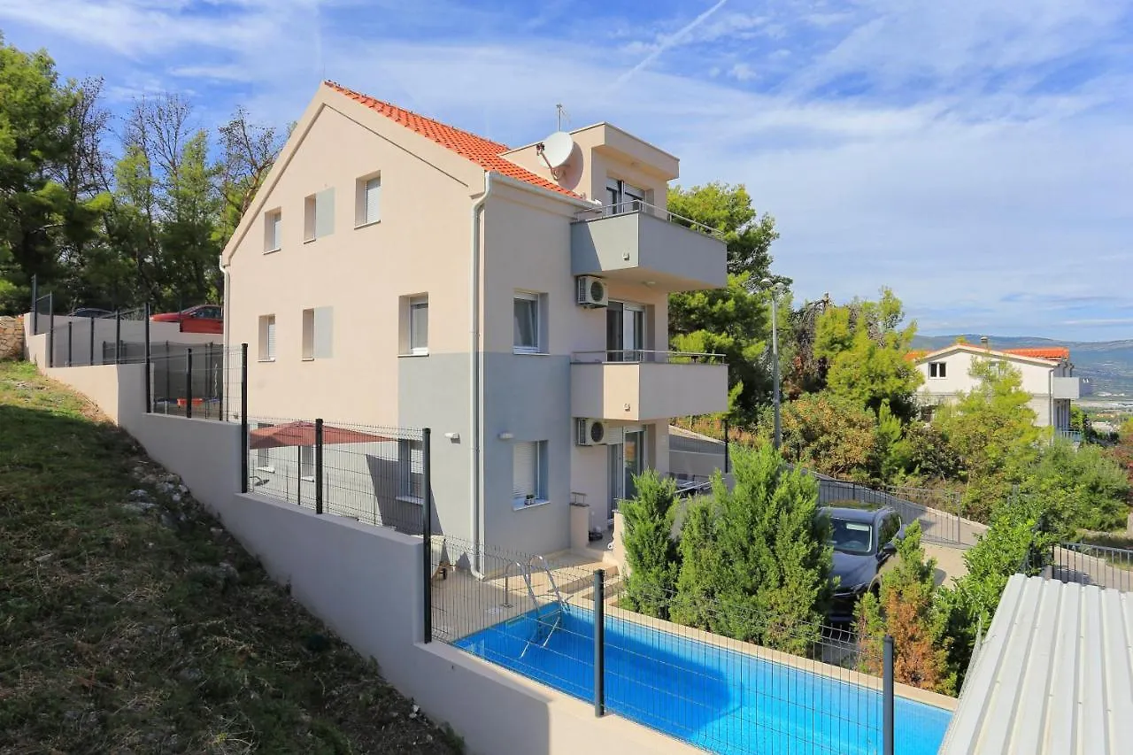 Holiday House Villa Adriana Trogir Croatia