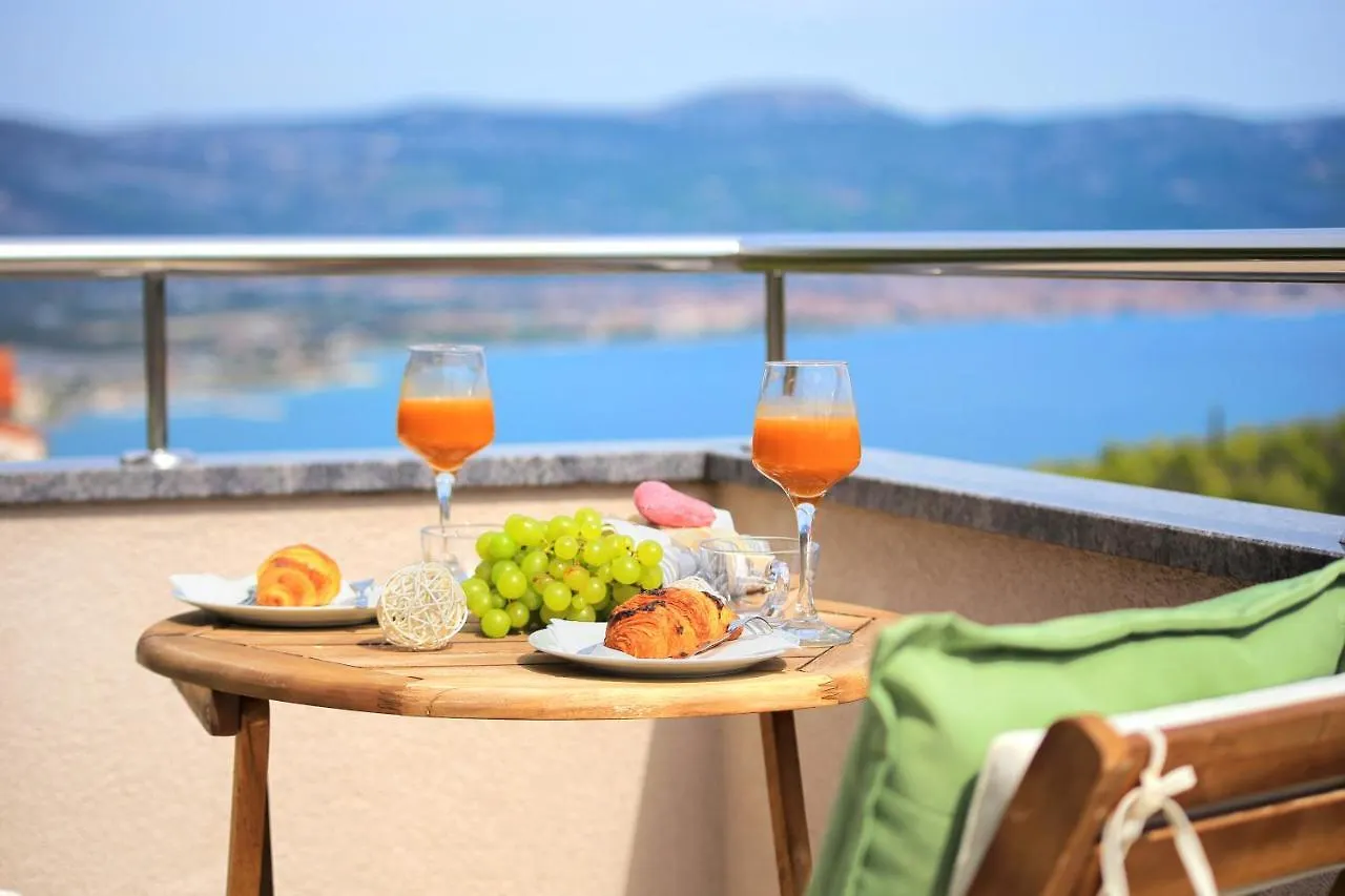 Holiday House Villa Adriana Trogir